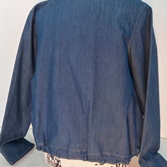 NWT! St. John Sport Sailing Jacket - Picture 7 of 10